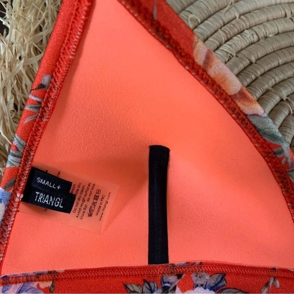 TRIANGL Women's Triangle Bikini Swim Top Orange Parrot Floral Size Small‎
